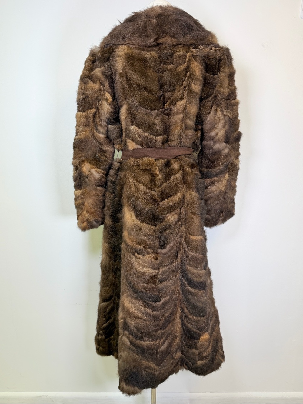Vintage 1970’s Full-Length Beaver Fur Coat Women’s Size 8/10 - Picture 7 of 14